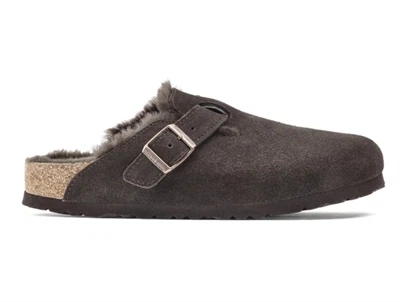 Birkenstock Boston shearling clog mocha med justerbar rem (medium-bred)