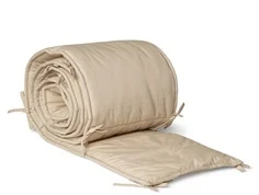 That's Mine oatmeal junior sengerand Lotus