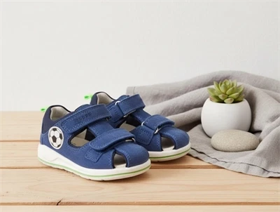 Superfit Boomerang sandal blå med fodbold