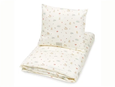 Cam Cam Copenhagen babysengetøj i råhvid nuance med vintage toys print
