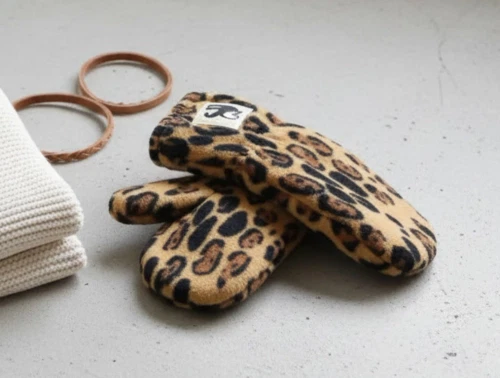 Mini Rodini beige leopard luffer fleece