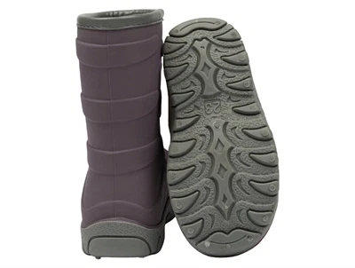 Mikk-Line termostøvle i gråbrun nuance set forfra