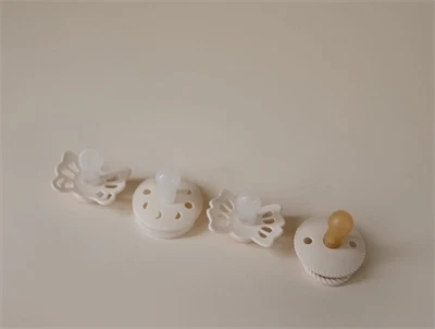 FRIGG Babys first sut 4-pak moonlight sailing cream sutter