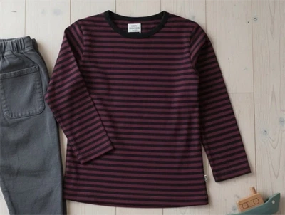 Mads Nørgaard t-shirt/bluse Tobino black/sassafras