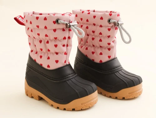 Angulus snestøvle rosa med røde hjerter og med uldfoer