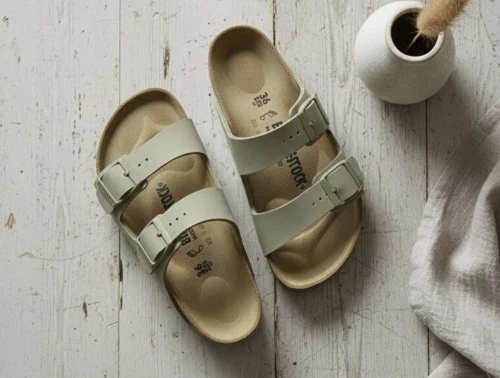 Birkenstock faded khaki sandal Arizona (medium-bred)