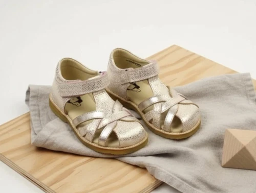 Arauto RAP sandal whisper gold med velcro