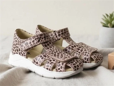 Arauto RAP sandal nude leo med velcro