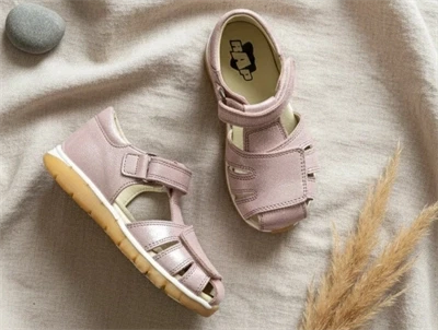 Arauto RAP berry comet sandal Lorna