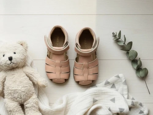 Pom Pom sandal rose med velcro