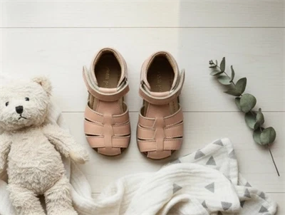 Pom Pom sandal rose med velcro