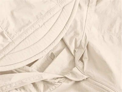 Mini A Ture Matasla uv overgangsjakke i papyrus white med let haette