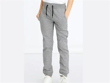 Name It sweatpants i grey melange båret af barn
