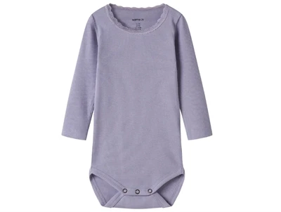 Name It body heirloom lilac med blondekant