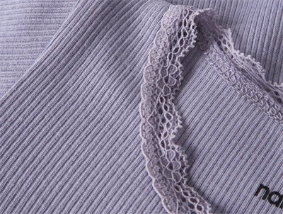 Name It body heirloom lilac med blondekant