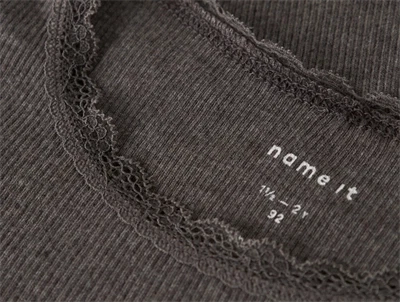 name it ribbluse delicioso melange med blondekant detalje