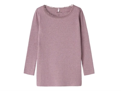 name it ribbluse elderberry melange med blondekant forfra