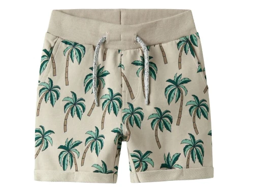 name it shorts i beige med print af grønne palmetræer, set forfra
