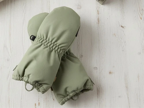 Lil Atelier oil green luffer