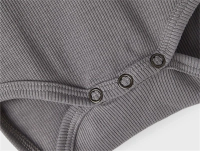 Lil Atelier body quiet shade