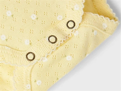 Lil Atelier double cream body blomster