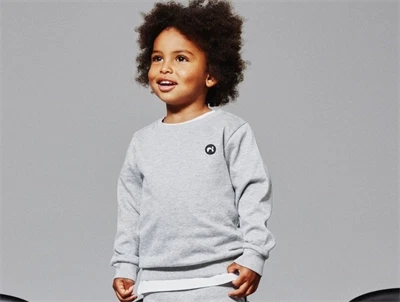 name it sweatshirt grey melange med badge på barn