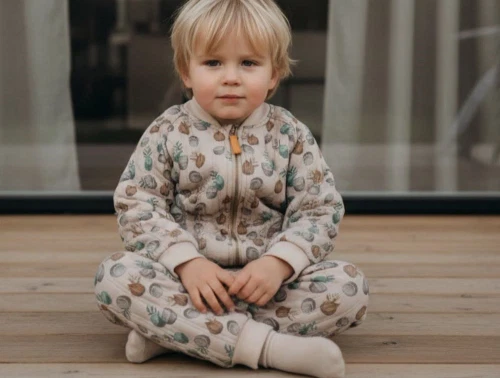 Lil Atelier pure cashmere printet termosæt med fleecefor