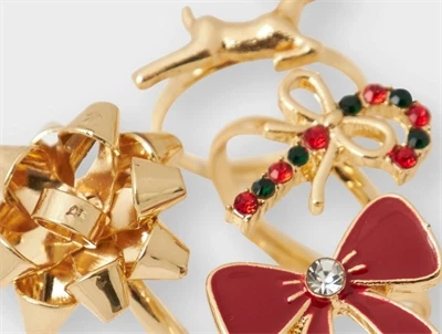 Nærbillede af Name It 4-pack ringe med julemotiver