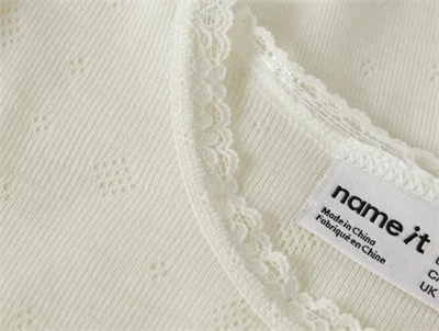 Name It blød bluse med needle drop mønster