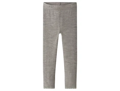Name It leggings i gråbrun nuance satellite i merinould med hulmønster set forfra