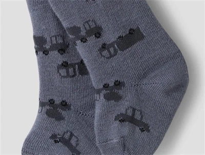 Name It strømpebukser i folkstone gray med køretøjer