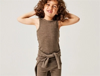 Name It merinould tanktop i morel på barn
