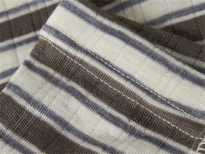 Name It merinould boxershorts i råhvid og morel med ribstruktur og striber