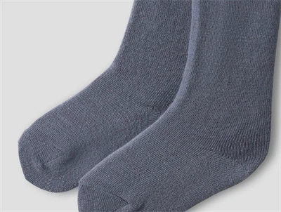 Name It strømpebukser i folkstone gray detalje