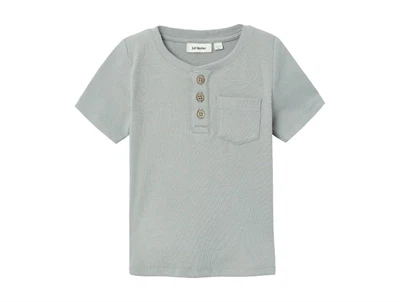 Lil Atelier limestone top