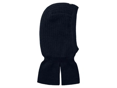 Name It balaklava i dark sapphire med vindtætte klapper set fra modsatte side