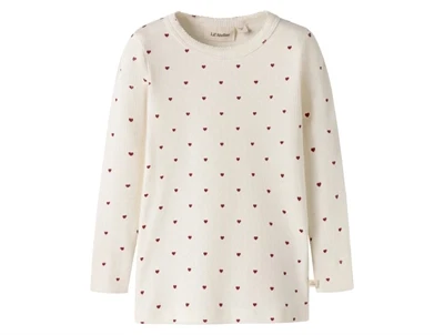 Lil Atelier bluse coconut milk med små hjerter