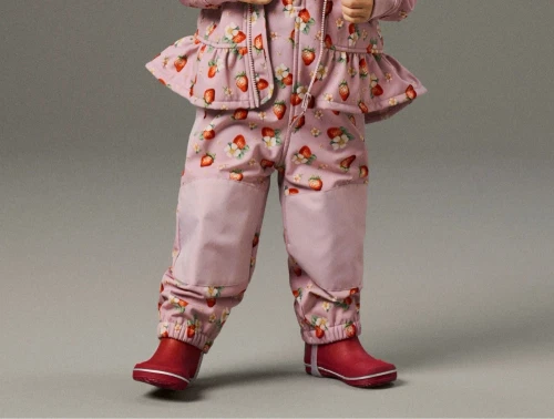 Name It softshellbukser i rosa nuance med jordbærprint på barn