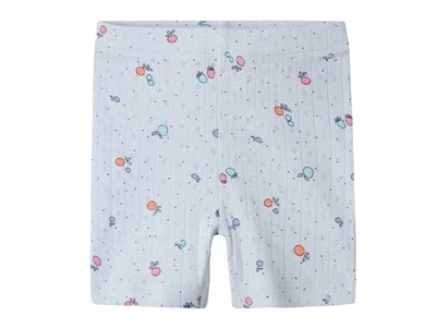 Name It shorts i xenon blue med frugtprint og elastik i taljen