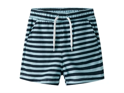 Name It shorts aquatic med striber i blå nuancer