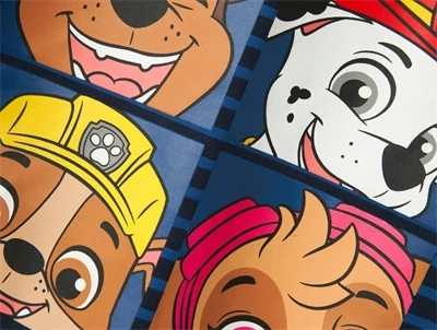 Name It top navy blazer med Paw Patrol print og striber tæt på printet