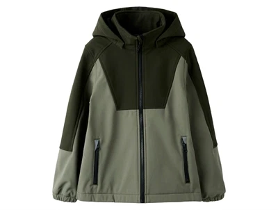 Name It softshell jakke i dusty olive set forfra  