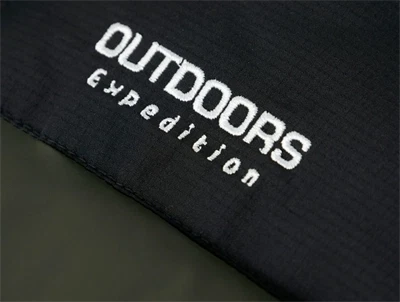 Name It vest grøn med refleksdetaljer og polstring logo detalje