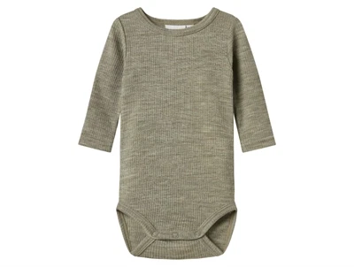 Name It uld body i dried sage merinould med ribstruktur