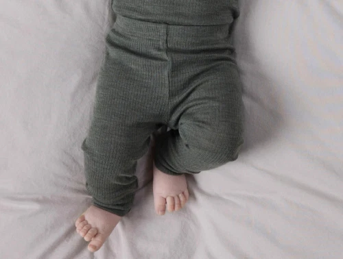 Baby i Name It leggings i mulled basil i merinould