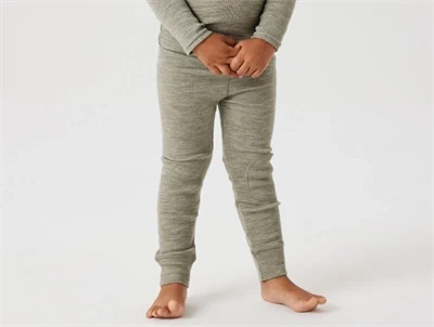 Name It leggings i dried sage grøn nuance i merinould med ribmønster på barn