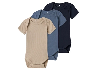 Name It body 3-pak i rib med korte ærmer i beige, blå og navy