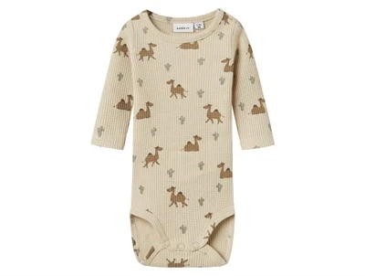 body fra Name It i peyote med kamelprint