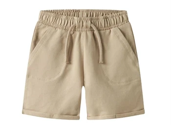 Shorts fra Lil' Atelier i irish cream med sidelommer og justerbar talje
