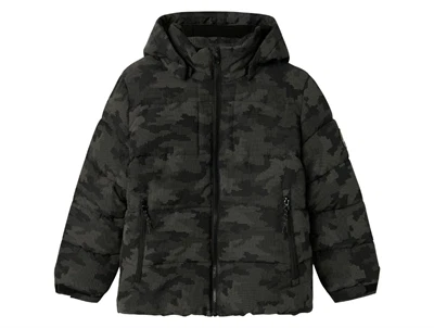 Front af Name It pufferjakke black med lommer og hætte